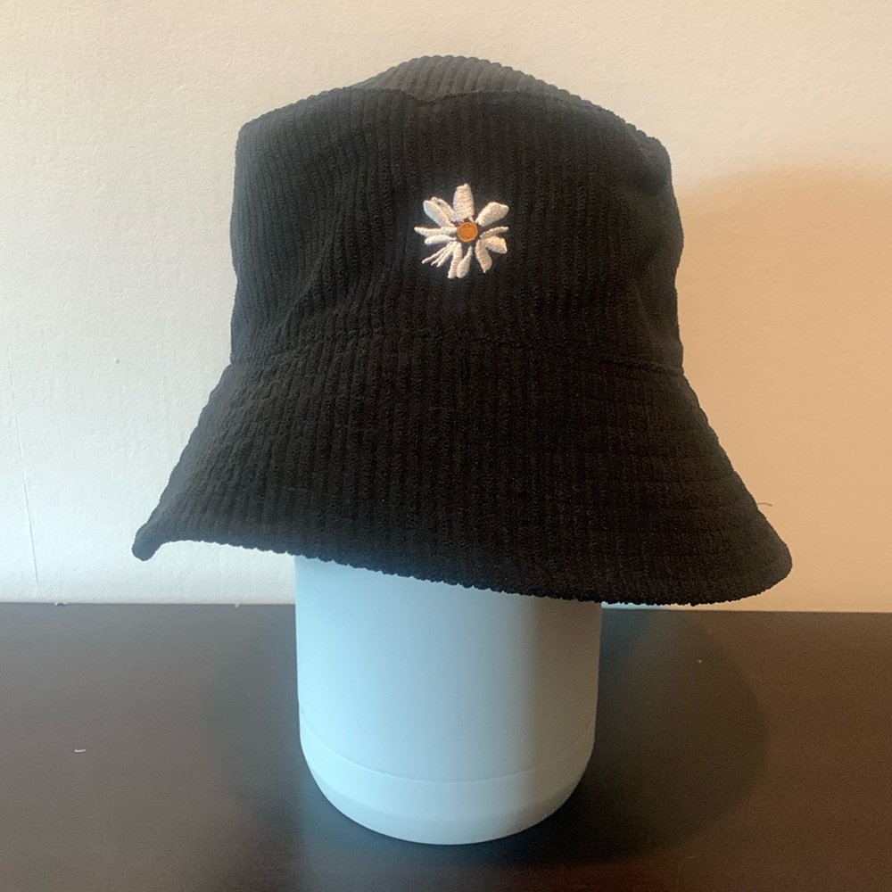 NWOT Girl Bucket Hat.